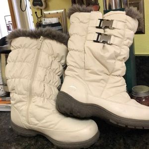 Ladies boots